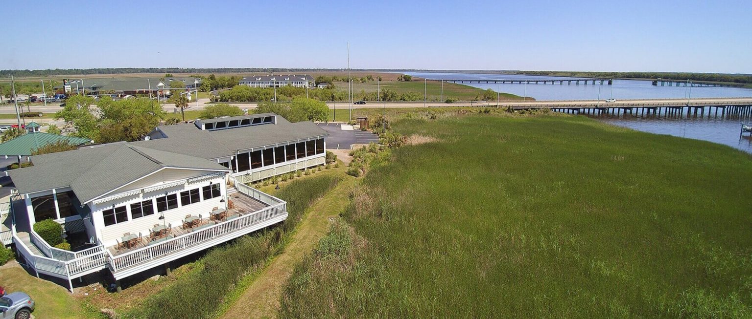 Lands End Yacht Club Wedding Venues In SC SC